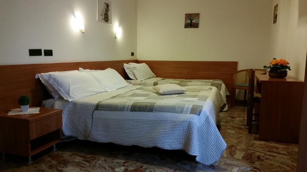 Albergo Vecchio Forno Spoleto Exterior photo