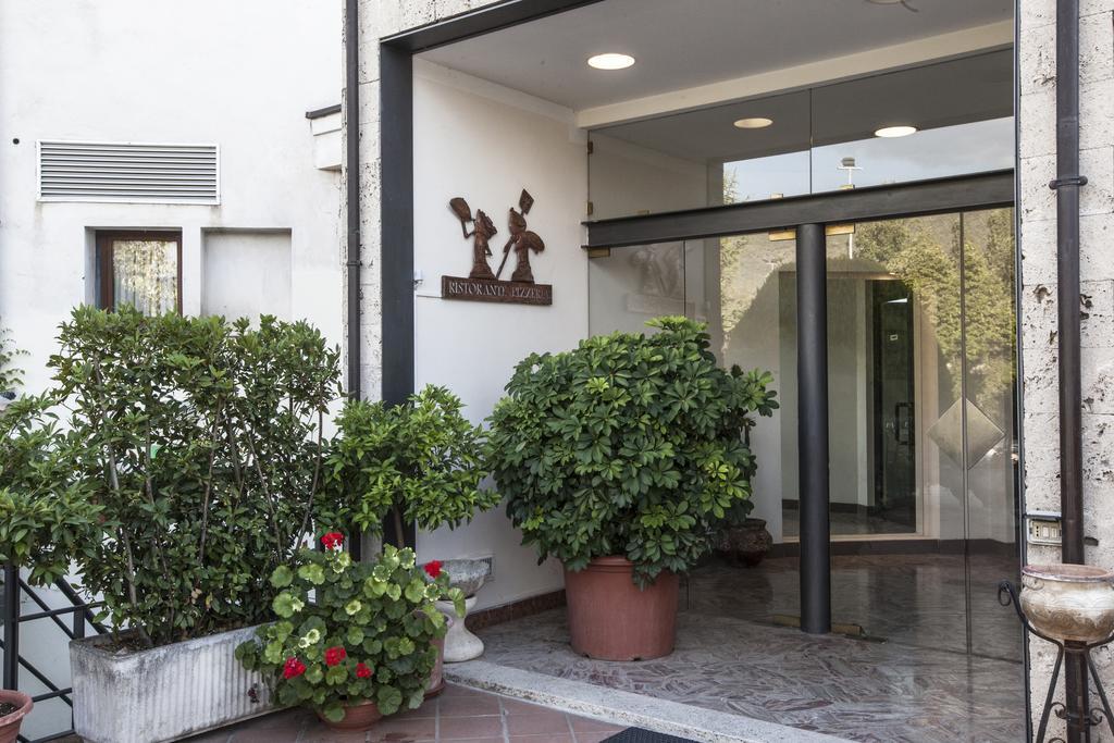 Albergo Vecchio Forno Spoleto Exterior photo